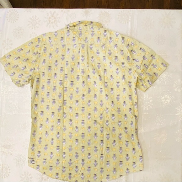 RVCA Camels & Urns Yellow Purple Short Sleeve Button Down Men’s Slim Large.    C - Picture 2 of 9